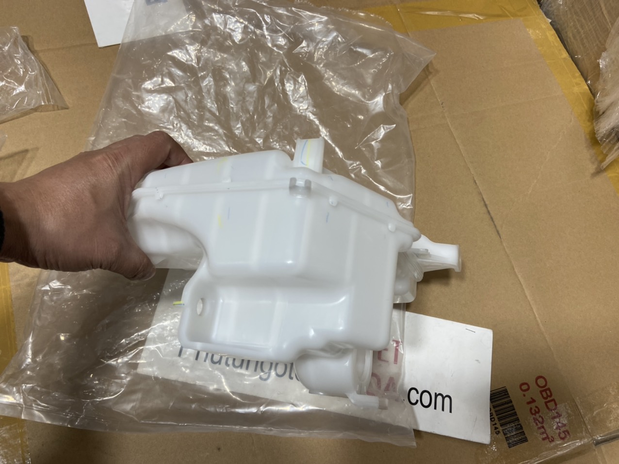 Bình nước rửa kính xe Honda CITY 2021-2022